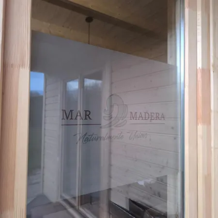 De Madera Mar Y Madera, Playa De Catedrales